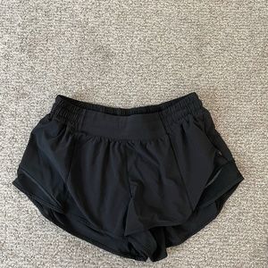 Hotty Hot High-Rise Lined Short 2"